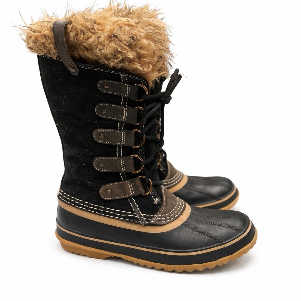 Sorel Women’s Winter Boots – Waterproof – Size 6 US / 37 EU